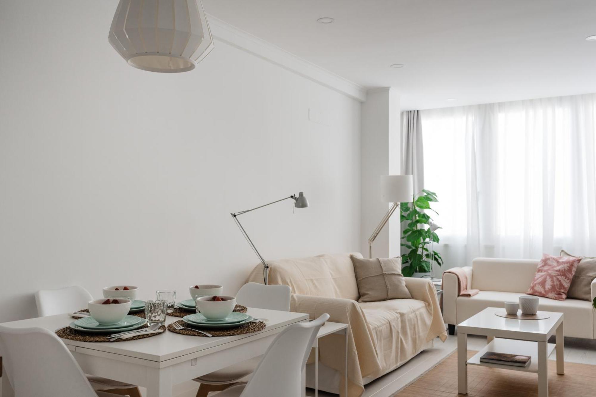 Light-Filled, Fully Renovated Apt Near Belem, By Timecooler Lisboa Exterior foto